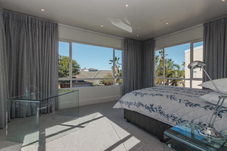 3 Bedroom Property for Sale in Sunset Beach Western Cape